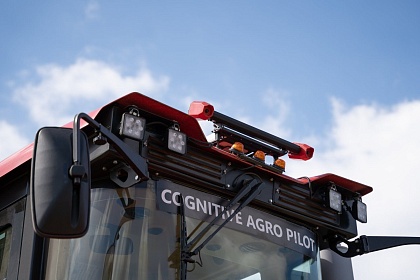 Система автономного вождения Cognitive Agro Pilot для установки на уже эксплуатирующиеся тракторы и комбайны